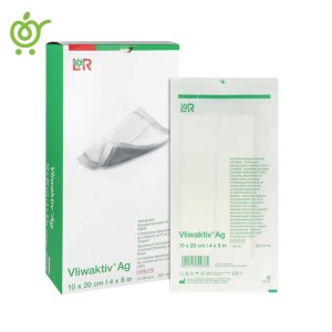 پانسمان ذغال فعال و نقره با قدرت جذب بالا لوهمن روشه 20*10 Vliwaktiv Ag (20706)