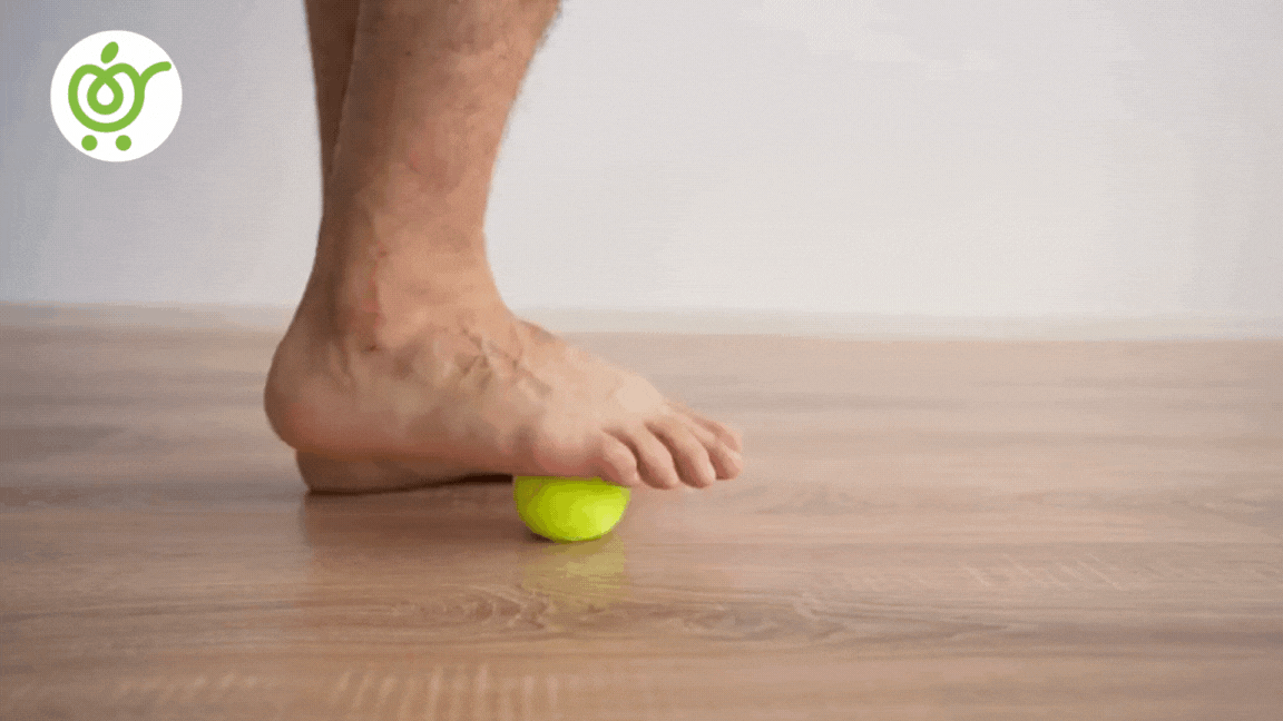 تقویت-عضلات-پا-با-استفاده-از-توپ-تنیس