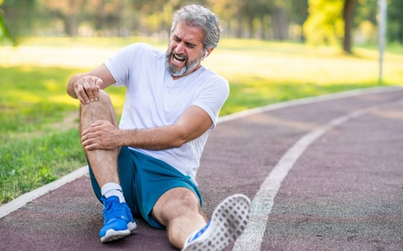 خالی-کردن-زانو خالی-کردن-زانو