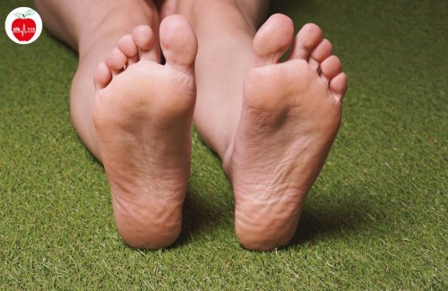 درد-کف-پا-نشانه-چیست