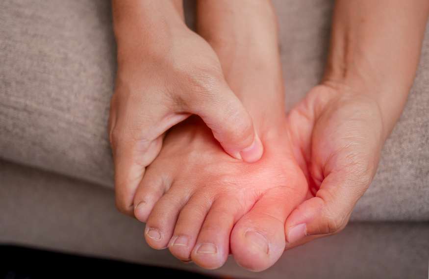 دررفتگی-انگشت-شست-پا-1 دررفتگی-انگشت-شست-پا-1